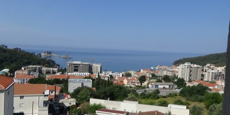 Квартира в Петровце с панорамным видом на море